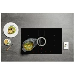 Elica NIKOLATESLA SWITCH BL/F/80 Piano Cottura Aspirante A Induzione Con Cappa Filtrante Integrata 4 Zone 83 Cm Comandi Touch Control 550 M3/h Vetro Nero PRF0146210A -Fornello Italia 50248143 4